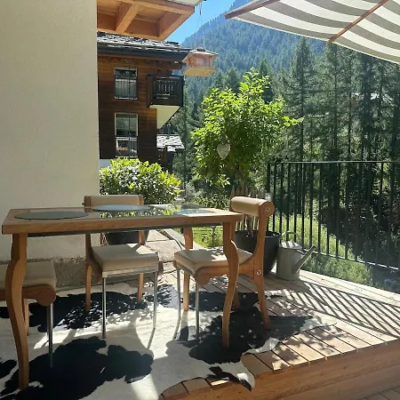 Apartment With Matterhorn View