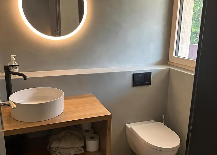 アパート With Matterhorn View *